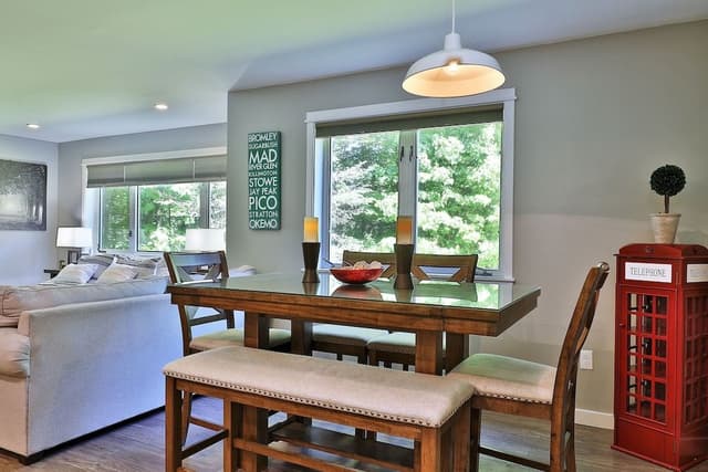 Condo, 2 Bedrooms