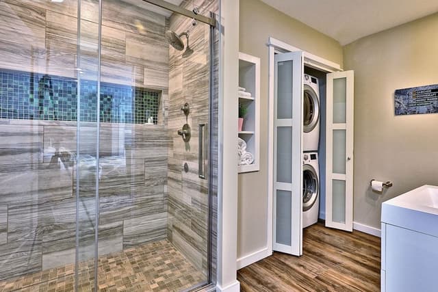 Condo, 2 Bedrooms