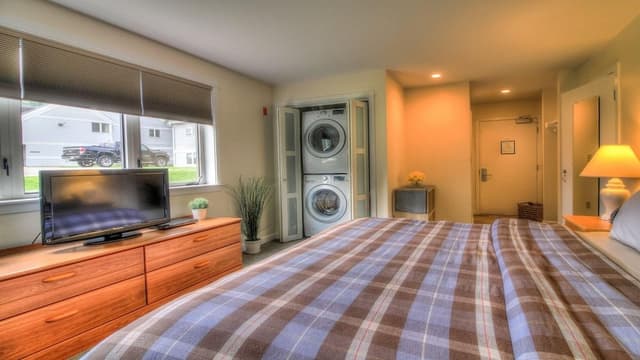 Condo, 1 Bedroom