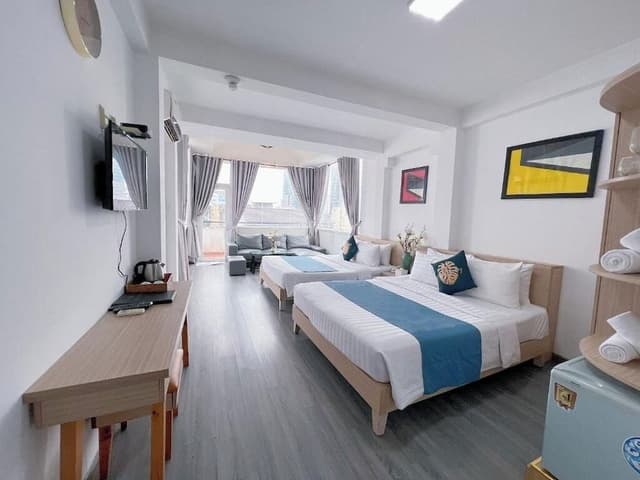 Standard Triple Room, City View