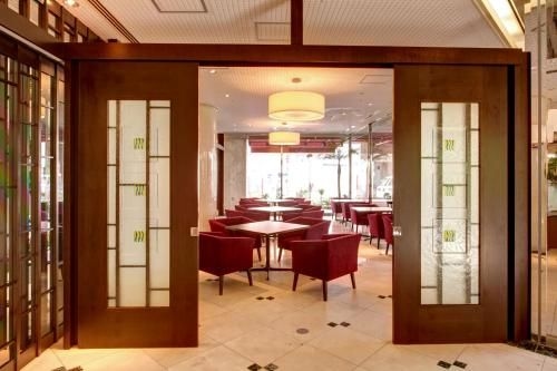 โรงแรมสไมล์ นะฮะ ซิตี้ รีสอร์ต (Smile Hotel Naha City Resort)3