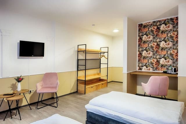 Comfort Twin Room