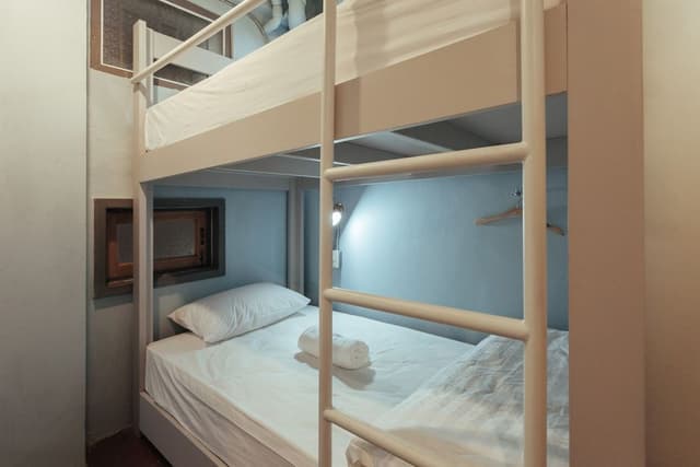 4 Beds Mixed Dormitory