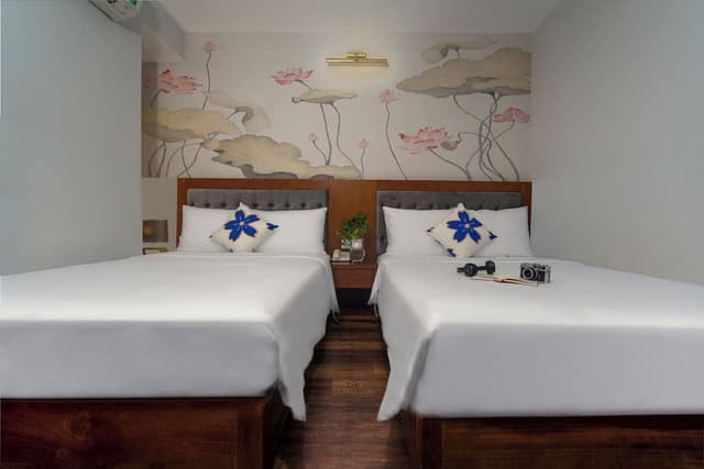 Deluxe Room, Private Bathroom, Beachside