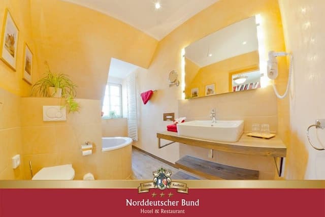 Suite (Bismarck Suite)