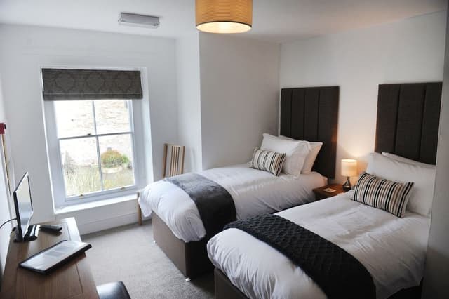Superior Twin Room (No Pets)