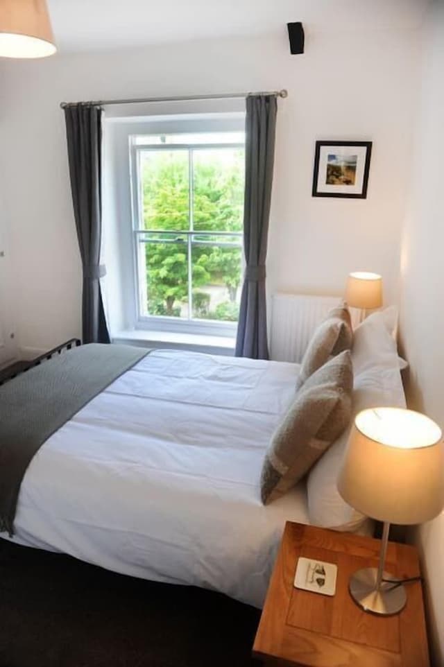 Standard Double Room (No Pets)