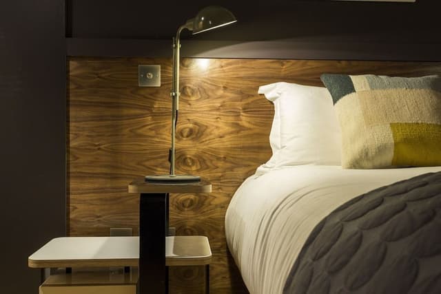 Room (Comfy)