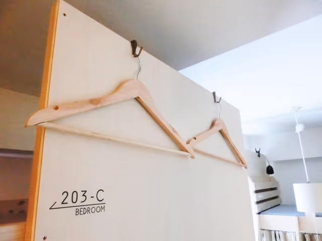 Dormitory’s Bed for Men