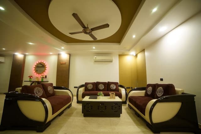 Executive Room