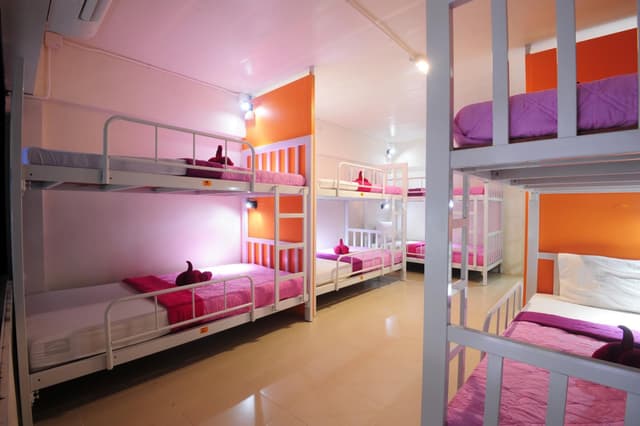 Mixed Air Dormitory