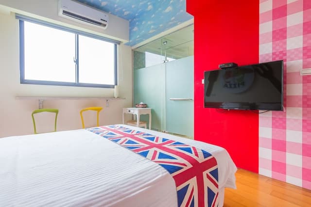 Basic House, 3 Bedrooms, Ensuite, Courtyard View