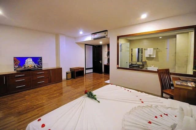 Executive Room