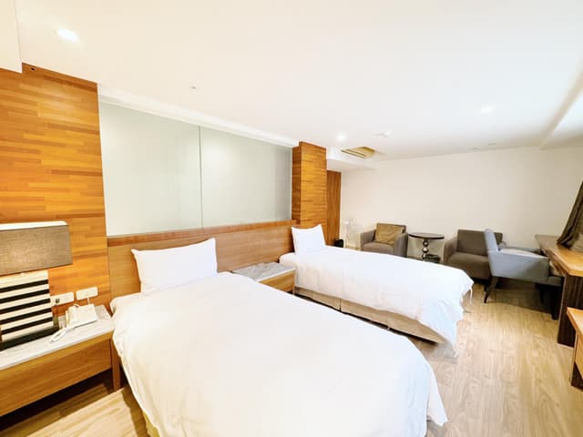 Comfort Twin Room