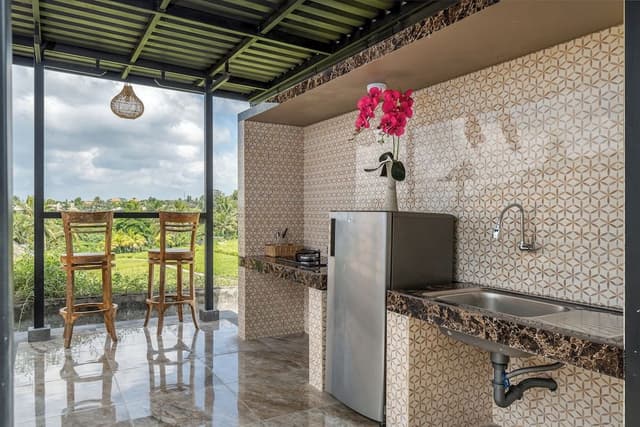 Comfort Villa, 1 King Bed, Kitchen