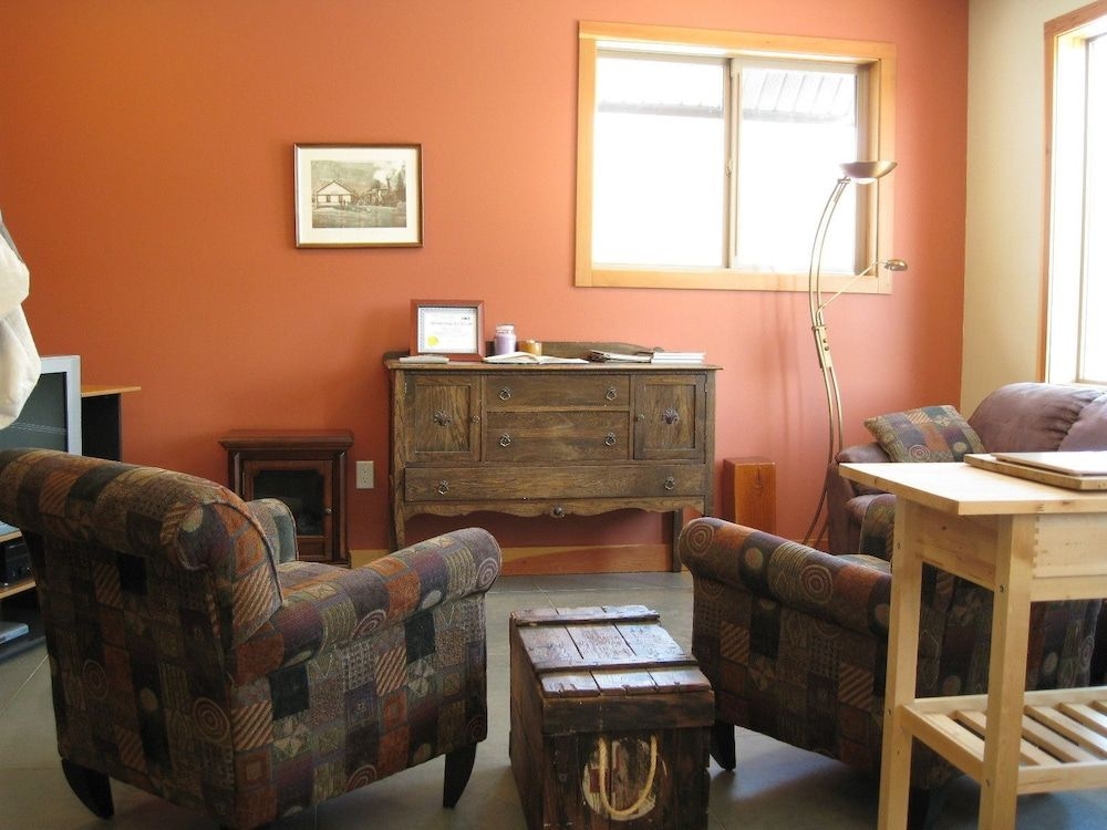 Mountain Town Properties Aladars Guest Cabin3