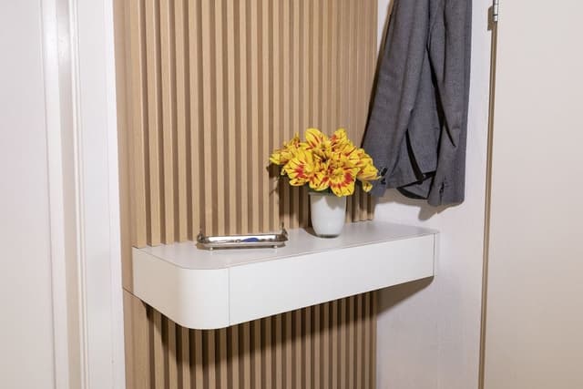 Deluxe Studio, 1 King Bed, Kitchen