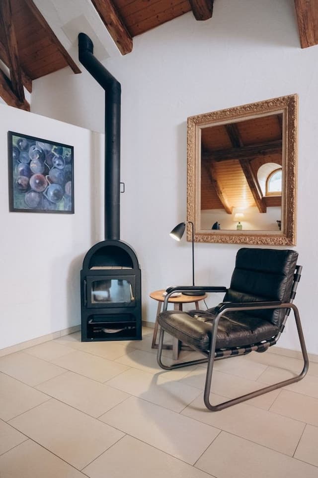 Luxury Suite, 2 Bedrooms, Fireplace, River View