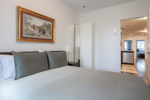 Family Duplex, Multiple Bedrooms