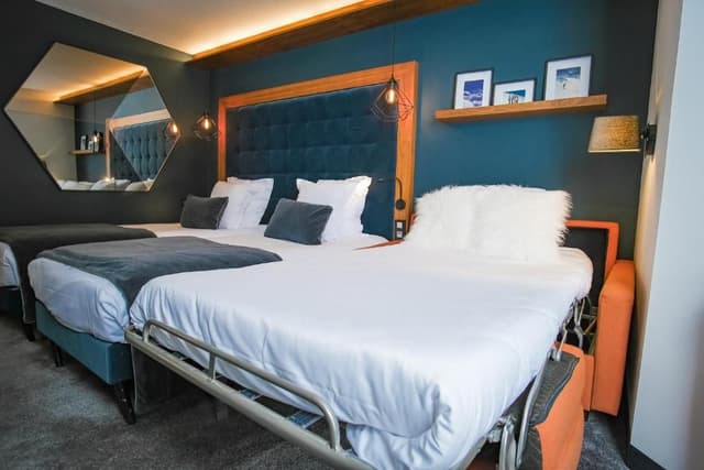 Triple Room