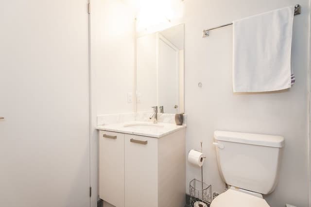 Condo, 2 Bedrooms, Accessible, City View
