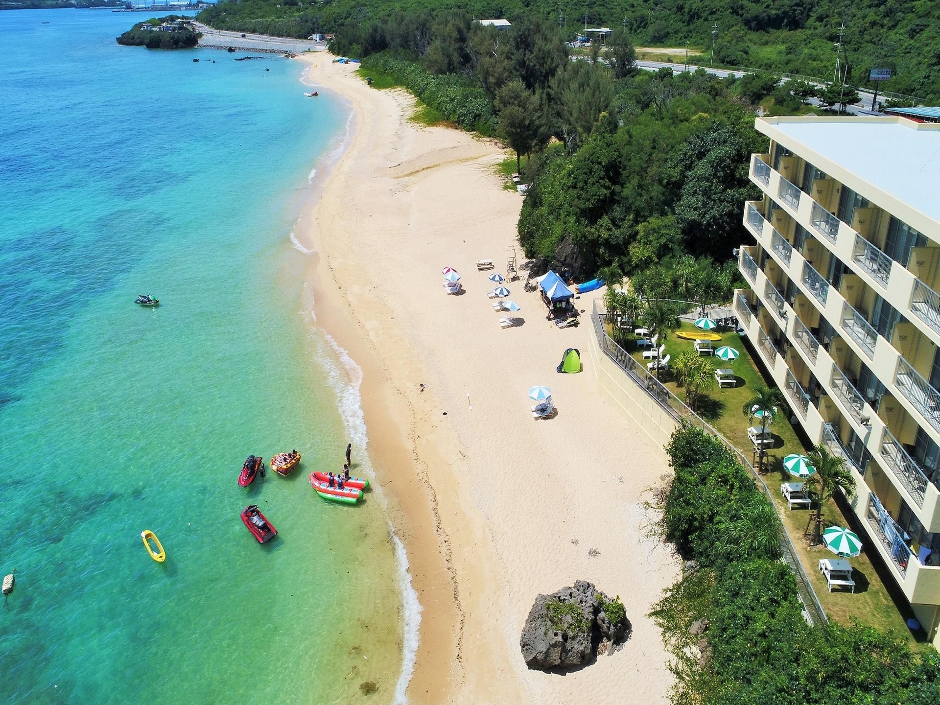 ชูระอุมิ ออน เดอะ บีช โมะโทะบุ (Churaumi On The Beach Motobu)4