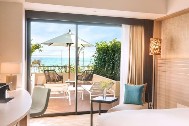 KING PREMIUM ROOM OCEAN VIEW WITH TERRACE