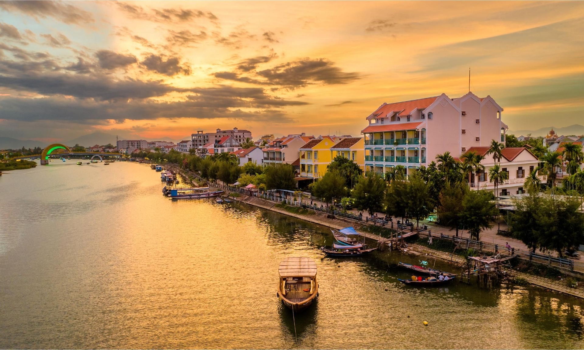 Lantana Riverside Hoi An Hotel0