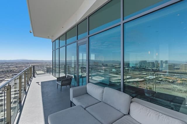 Designer Penthouse | Full Strip View | Jacuzzi Unavailable