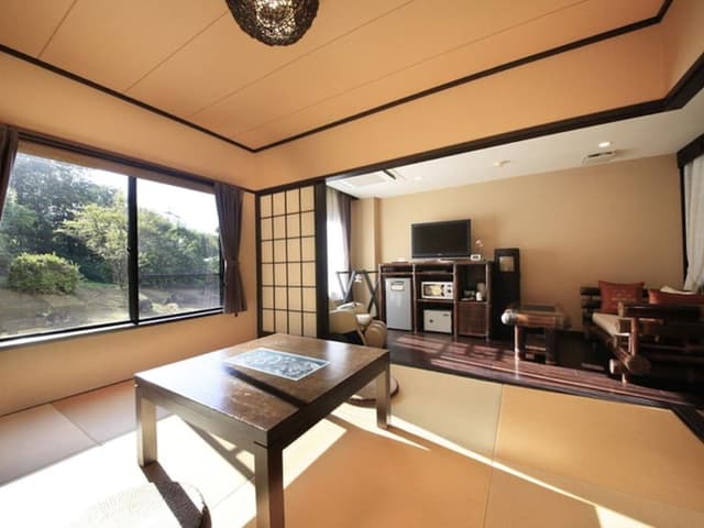 Japanese/Western Style Twin Bedroom, Non Smoking