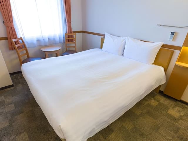 Standard Double Room, Smoking
