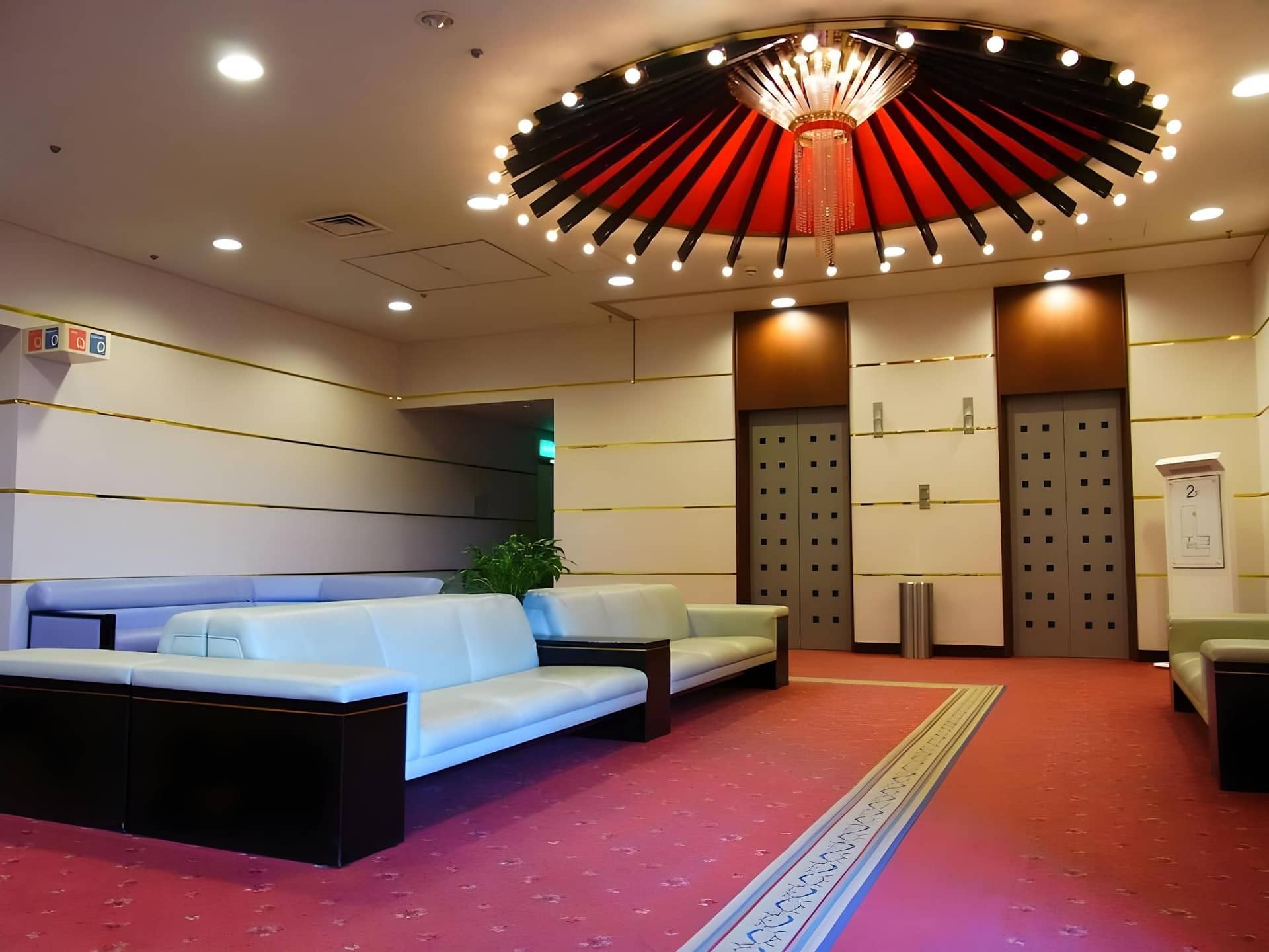โรงแรมเพิร์ล การ์เดน โรงแรมเพิร์ล การ์เดน