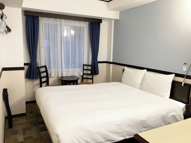 Standard Double Room, Smoking