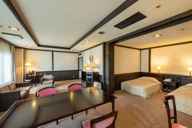 Suite Room