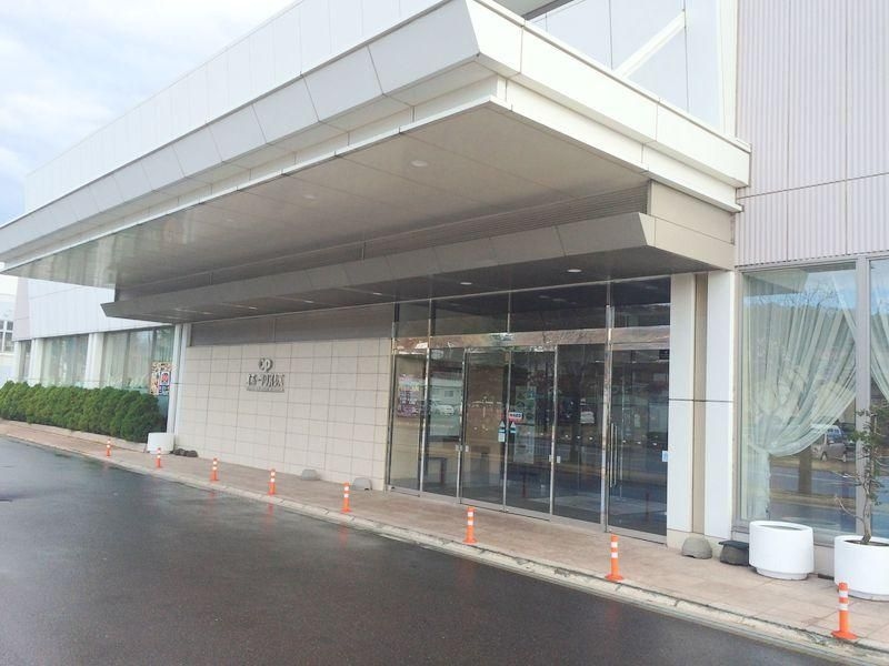 โรงแรมโอคอตสค์ พาเลซ (Hotel Okhotsk Palace)2