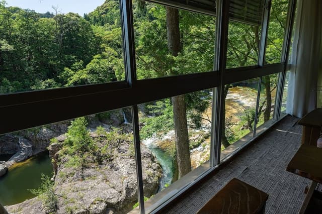 Japanese Western Style Room, Valley View