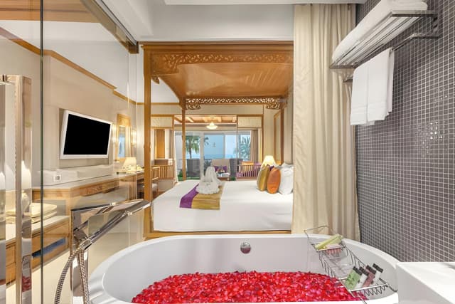 Honeymoon Deluxe