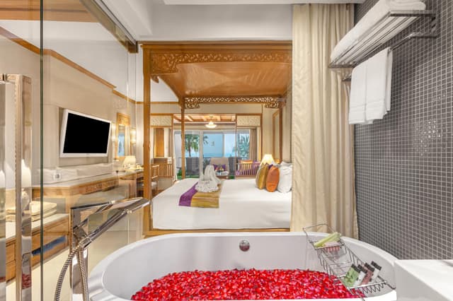 Honeymoon Deluxe