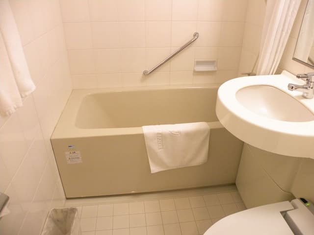 Standard Room, Smoking