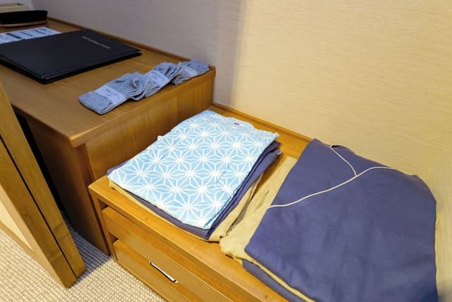Deluxe Room, Non Smoking (2 Beds + 2 Futon)