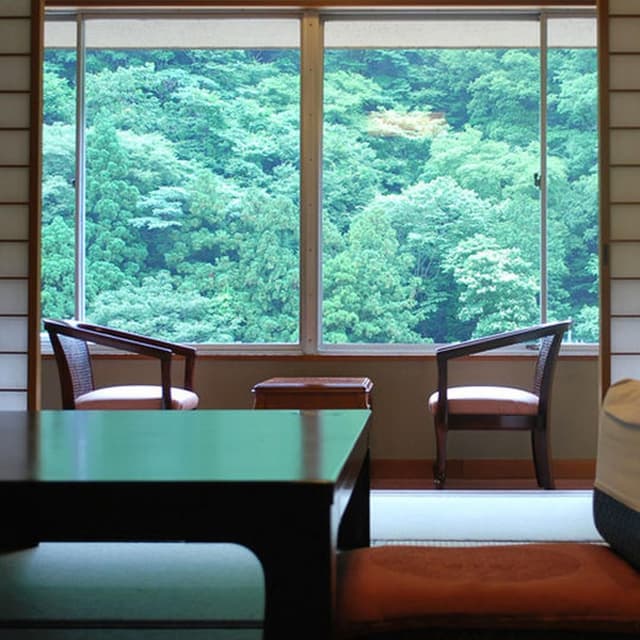Superior Japanese Style - Non-Smoking