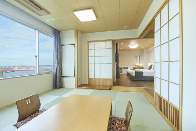 Deluxe Japanese-Western Room, Non Smoking (With Natural Hot Spring View bath)