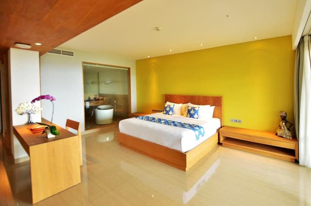 Ocean View Suite