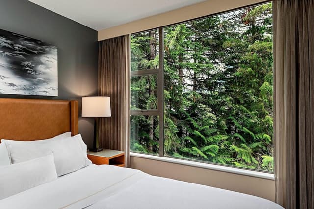Suite, 1 Bedroom, Fireplace