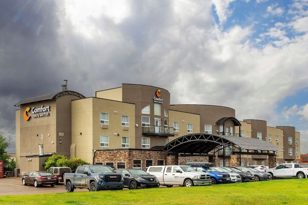 Comfort Inn & Suites Medicine Hat2