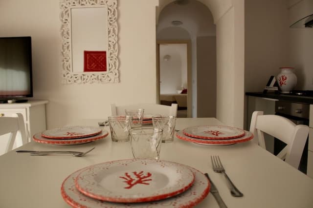 Duplex, 2 Bathrooms