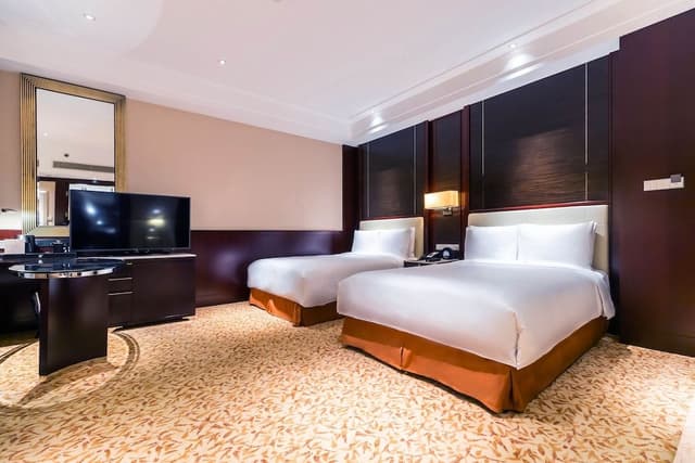 Deluxe Room, 2 Double Beds, River View