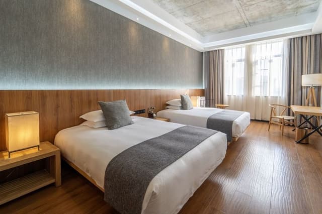 Luxury Twin Room