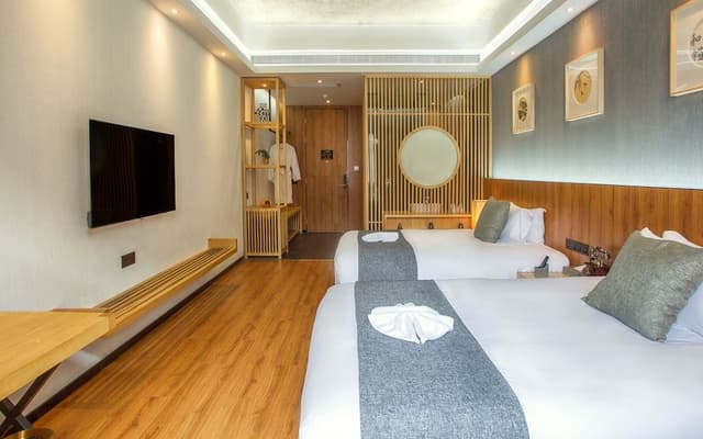 Luxury Twin Room