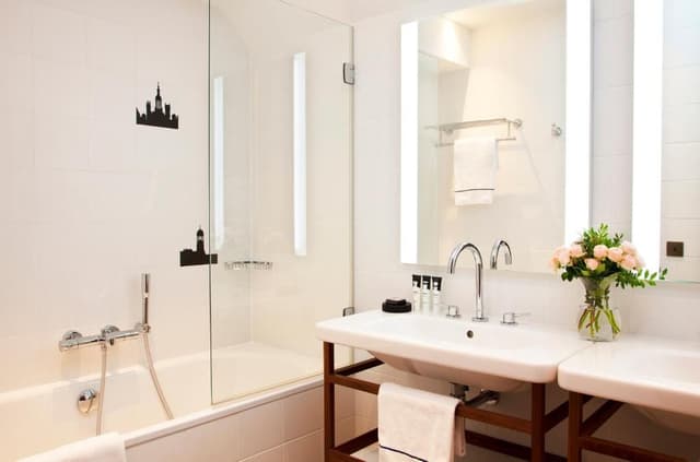 Junior Suite with Castle View